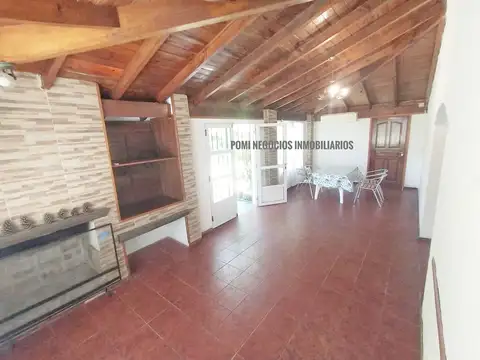 Casa 4 ambientes con 3 baños