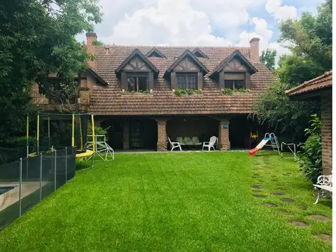 Casa en Venta de 8 dormitorios