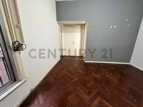 Venta de departamento dos ambientes en Almagro