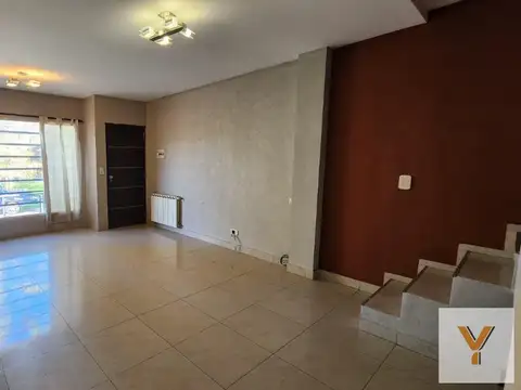 Casa en Venta en Villa Santos Tesei, USD 140.000