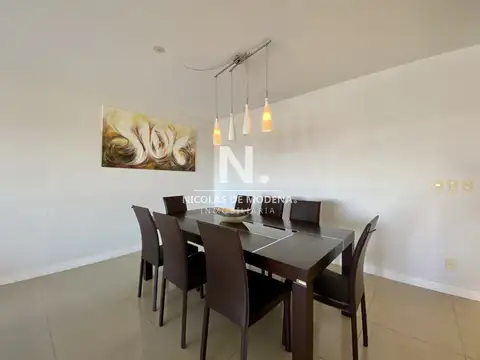 Departamento en Venta en Playa Mansa, USD 535.000