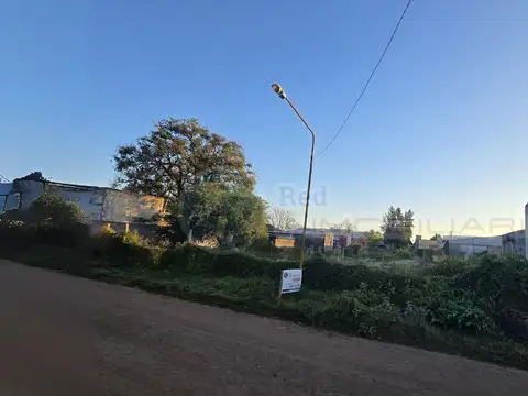 VENDO TERRENO A MEDIA CUADRA DE AVENIDA PRIMERA JUNTA