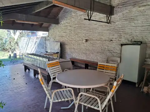 ESCULTOR SANTIAGO PARODI 5200