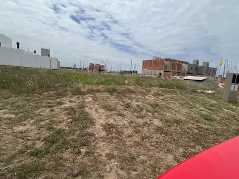 TERRENO 2 Apto Duplex CUESTAS DE MANANTIALES