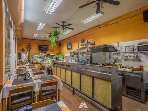 Fondo Comercio en Venta 63 años