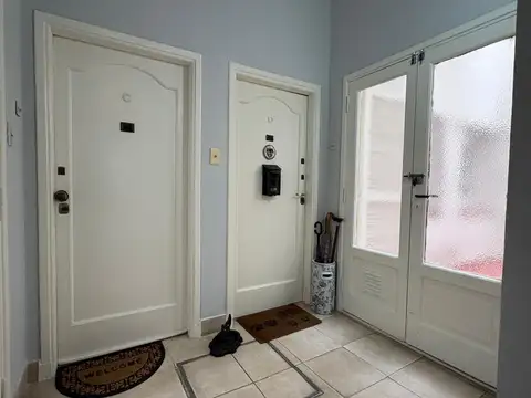 VENTA PH 3 AMBIENTES CON PATIO EN MARTINEZ