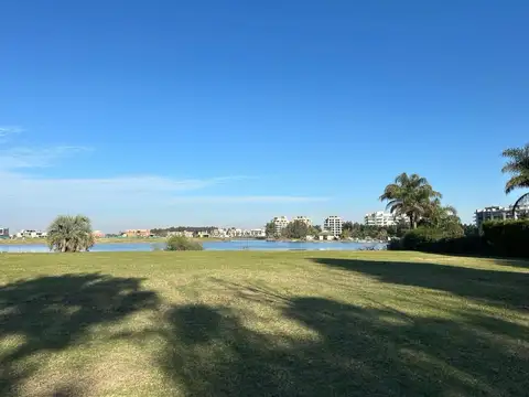 Terreno en Venta de 1285,0 m2