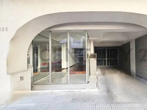 hidalgo 500, Piso 0