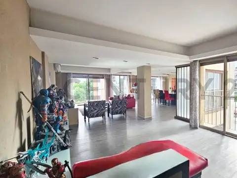 Departamento en Venta de 5 ambientes