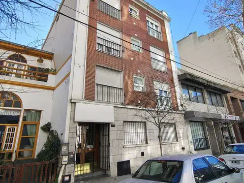 HIPOLITO YRIGOYEN 1349