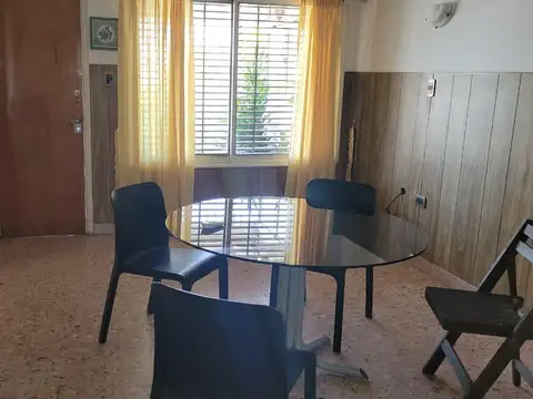Depto Tipo Casa en Venta en Tolosa, USD 100.000