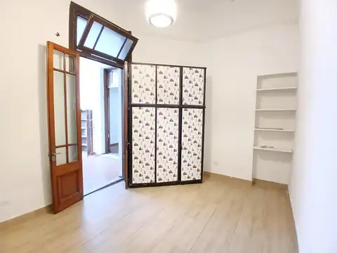 Depto Tipo Casa en Venta de 5 ambientes
