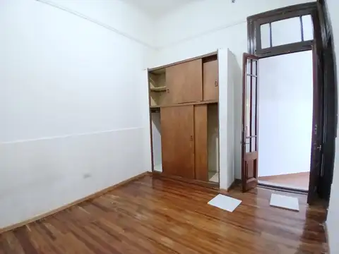 Depto Tipo Casa en Venta 85 años