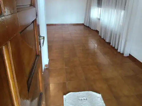 Depto Tipo Casa en Venta 35 años