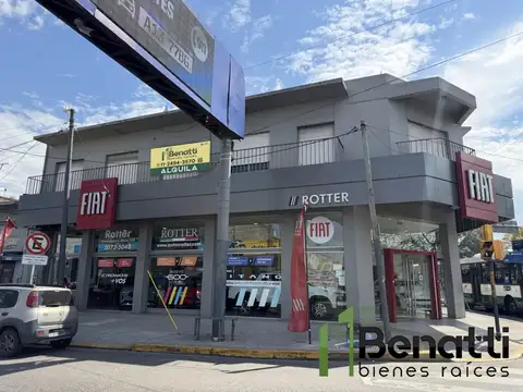 PISO COMPLETO DE 5 OFICINAS A RECICLAR.