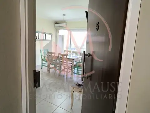 Pellegrini 100, Piso 2