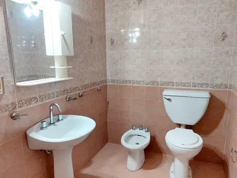 Casa en Alquiler ? Calle Padre Vásquez, Maipú