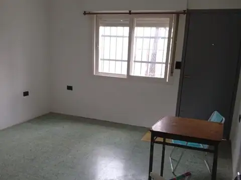 Depto Tipo Casa en Alquiler de 2 ambientes