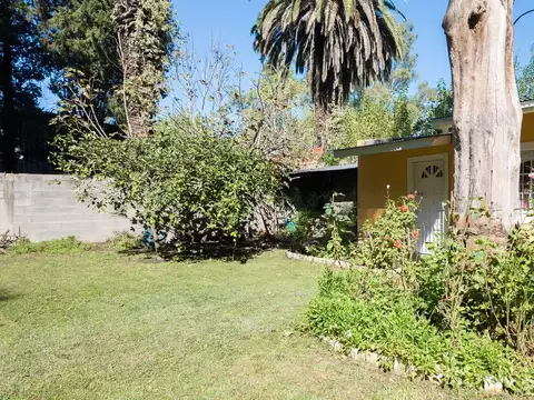 Casa 2 ambientes con 1 baño