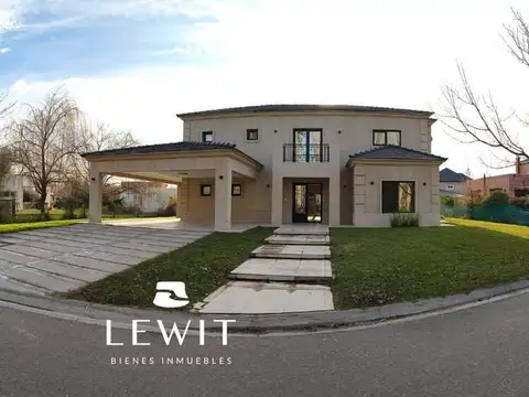 Casa en Venta en Neuquen, USD 520.000