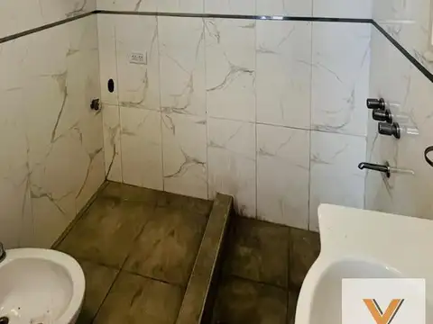 Depto Tipo Casa en Alquiler de 2 dormitorios