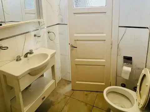 Depto Tipo Casa en Alquiler de 3 ambientes