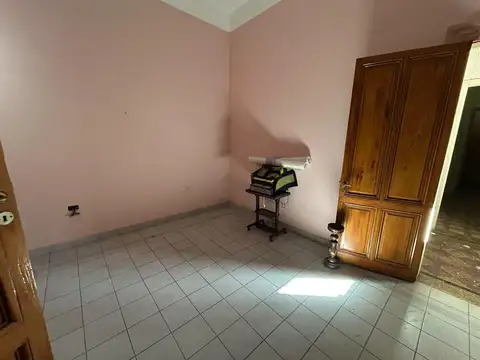 Depto Tipo Casa en Alquiler con 1 cocheras