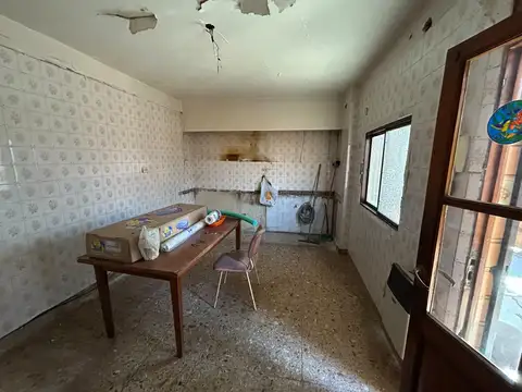Depto Tipo Casa en Alquiler 50 años
