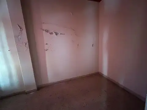 Depto Tipo Casa 4 ambientes con 1 baño