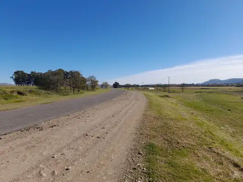 LOTES  DE 1400 MTS  SIERRA  DE LA VENTANA  FRENTE A LA RUTA , Provincia de Buenos Aires, 100