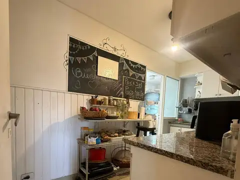 CARLOS H RODRIGUEZ  32