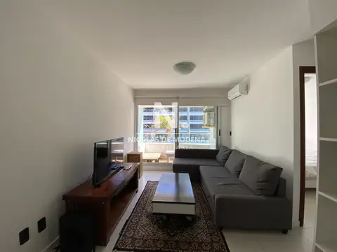 Apartamento de 1 dormitorio y 1 baño en Punta del Este