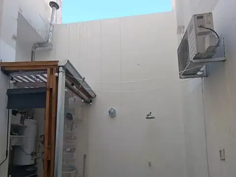 Depto Tipo Casa en Venta en Caballito, USD 170.000