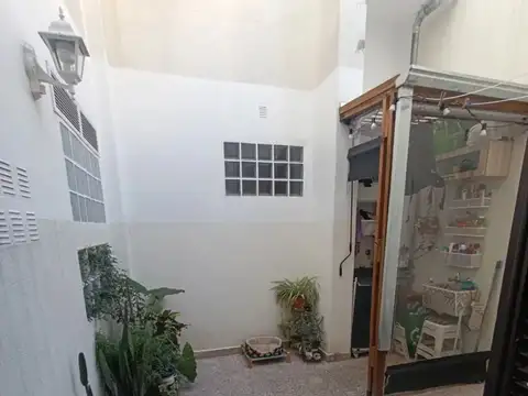 Depto Tipo Casa en Venta de 1 dormitorio