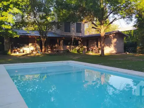 ALQUILER DE VERANO | HERMOSA CASA Estilo Rustico c/Jardin y Pileta | Barrio La Bota