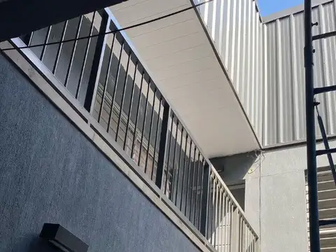 Departamento en Alquiler en Guillermo E Hudson, $ 380.000