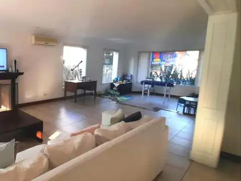 Casa en Venta en Villa Pacheco, USD 660.000