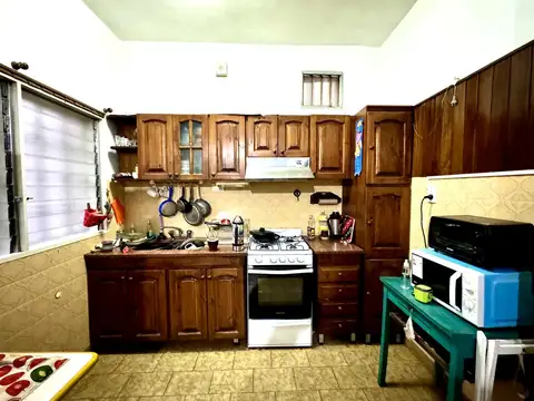 Depto Tipo Casa en Venta 50 años