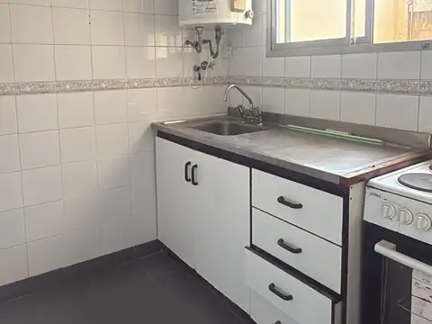 Departamento en Alquiler en Vicente López Vías / Maipú, $ 550.000