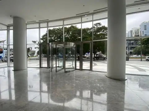 Oficina Monoambiente con 4 baños