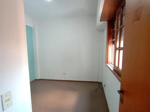 DEPARTAMENTO EN VENTA 2 AMBIENTES VALENTÍN ALSINA LANÚS