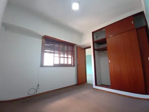 DEPARTAMENTO EN VENTA 2 AMBIENTES VALENTÍN ALSINA LANÚS