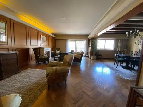 Venta depto 4 amb con dependencia Lomas de Zamora