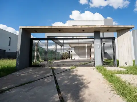 Casa en Alquiler 4 años
