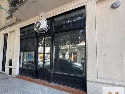 PH en venta - 2 Dormitorios 1 Baño - Local - 97Mts2 - San Cristóbal 