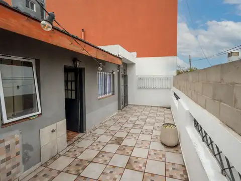 Depto Tipo Casa en Venta de 3 dormitorios