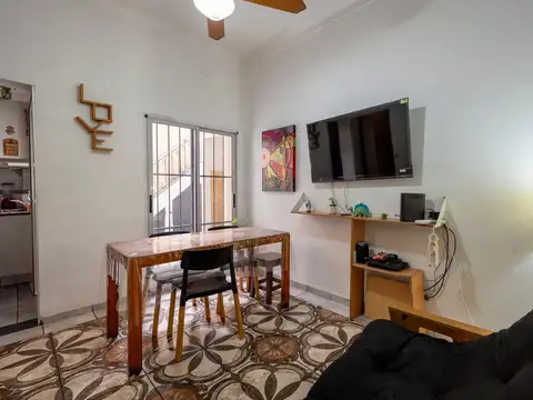 Depto Tipo Casa en Venta con 1 cocheras