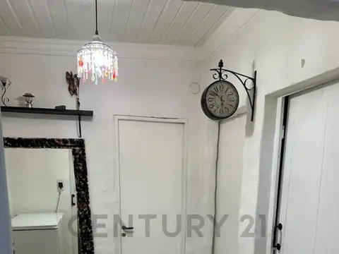 Casa 3 ambientes con amplio lote y gran potencial de ampliación