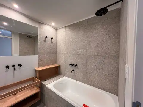 Casa en Venta en Nuestra Señora De Lourdes, USD 250.000