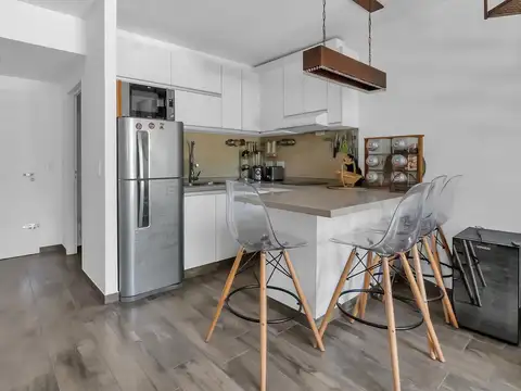 Departamento 4 ambientes con 2 baños